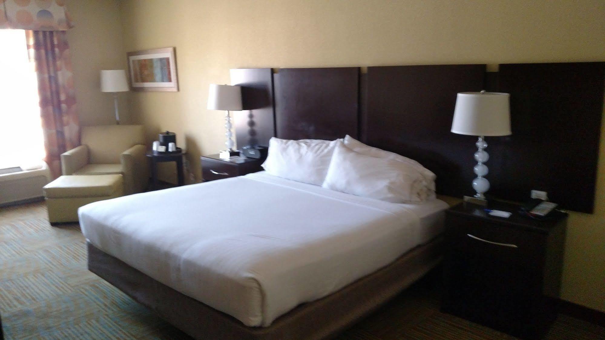 Holiday Inn Express Hotel & Suites Perry, An Ihg Hotel Extérieur photo
